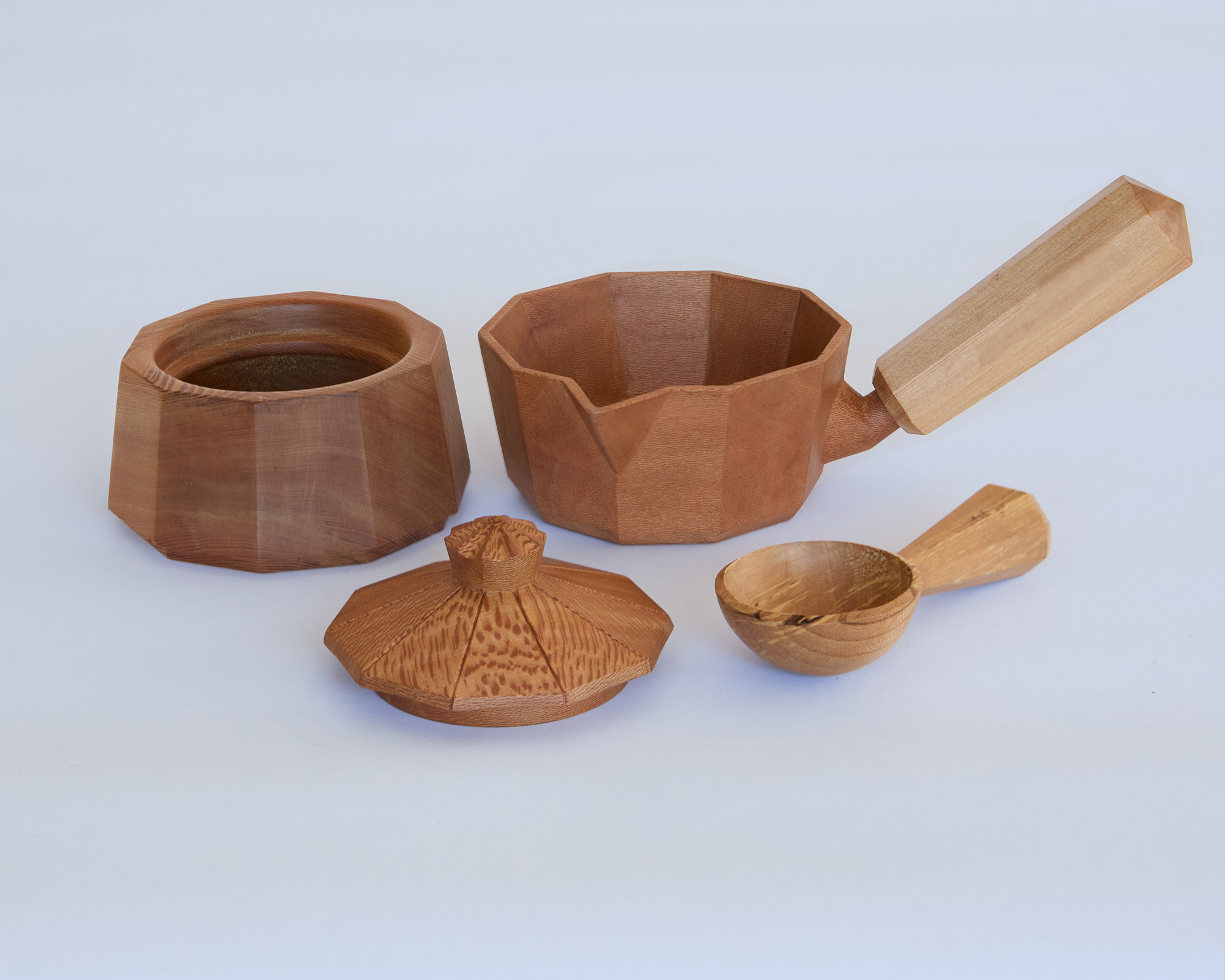 Hand-carved coffee or tea pot - Image 3