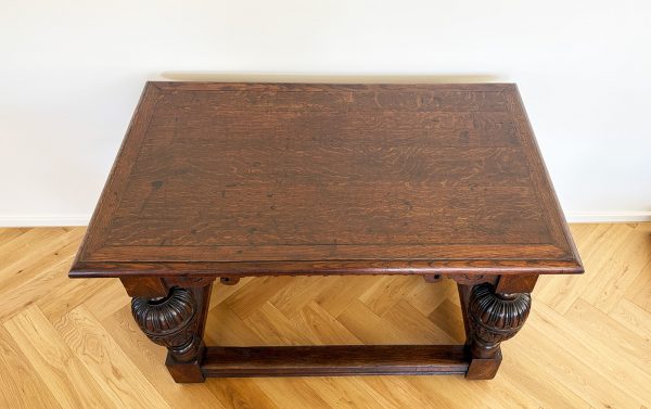 19th century oak table in Renaissance style - Image 6